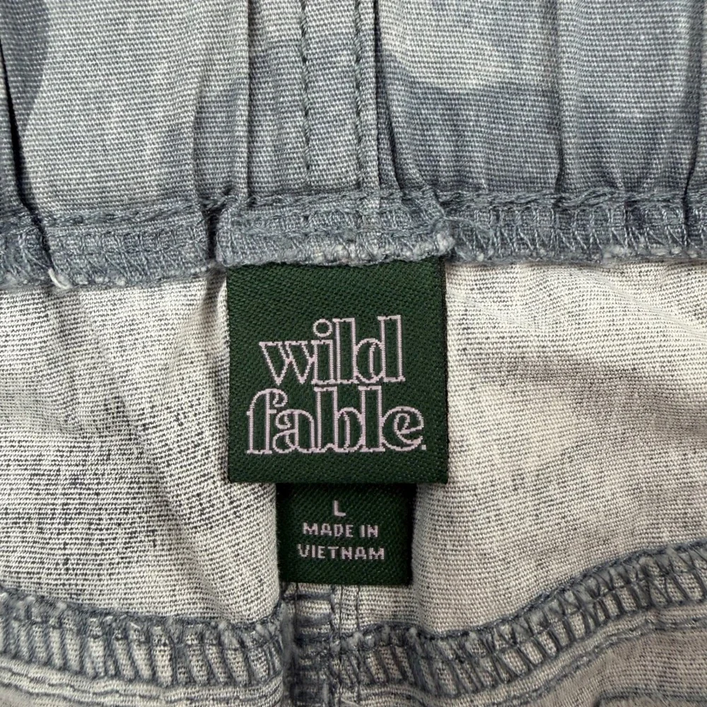 Wild Fable Camo Mini Skirt Womens L Grey Blue Cargo Utility Cotton Stretch - Picture 2 of 8